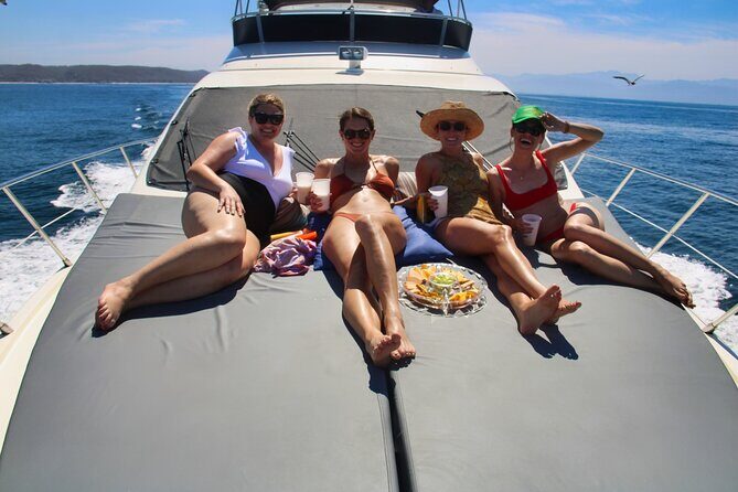 Private Luxury Yacht Chica 55' VIP All Inclusive + Jet Ski - Jet Ski, Snorkel, Kayak, Paddle Board, Tube: Built for Action