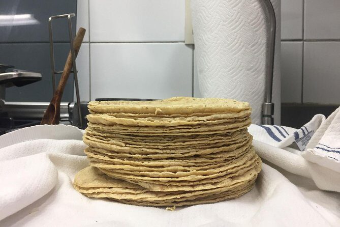Private Mexican Cooking Class with Gastronomic Historian, Lucia - Why Lucía’s private kitchen feels different from restaurant cooking