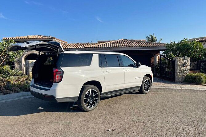 Private one-way trip from the airport to all hotels in Los Cabos - Price and value: when $95.17 per group feels fair