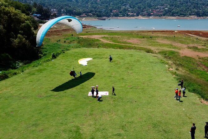 Private Paragliding Flight in Valle de Bravo with Instructor - Key things you’ll notice right away