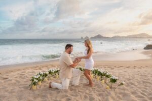 Private photo session in Los Cabos - Celia Rangel’s style: easy direction that works with kids