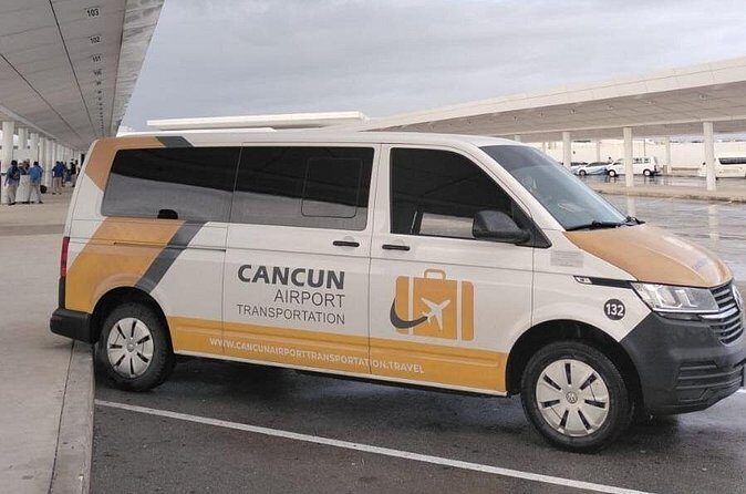 Private Roundtrip Transportation from CUN to Boulevard Kukulcan - Who This Transfer Fits Best