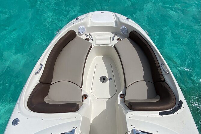 Private snorkeling with 23ft Sea Ray in San Miguel de Cozumel - The weather-driven second stop and why it matters