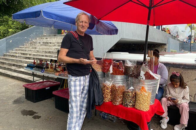 Private Street Food Tour and City Tour Guadalajara - Best Rated - Plaza Tapatía: The Center Square With Symbolic Art and City Life