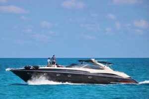 Private SUNSEEKER 60 Yacht Experience for up to 20 Guests - Snorkel time at Playa Norte: how to make it worth the money