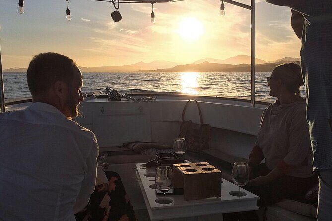 Private Sunset Boat Tour in San Jose del Cabo - Sunset Views From a Private Boat in San José del Cabo