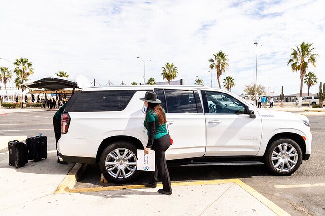 Private SUV Round-Trip from Airport to Cabo San Lucas Pacific - Cabo San Lucas Pacific Side drop-off: getting settled faster