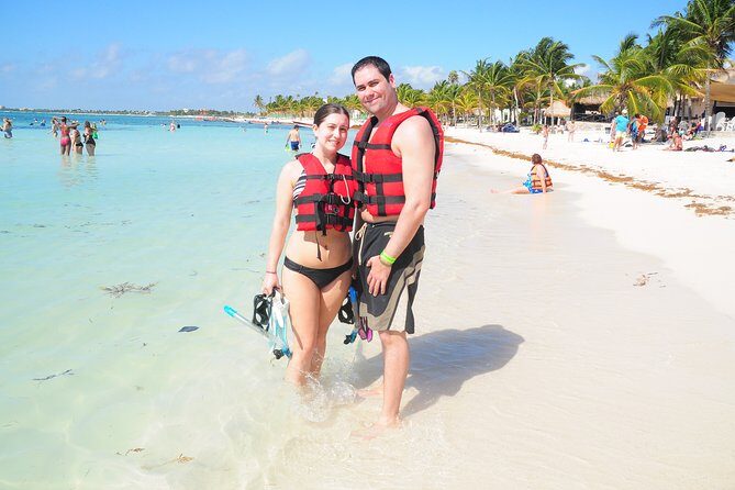 Private swiming with Turtles in Akumal - Photos, souvenirs, and the extra $20 reserve fee