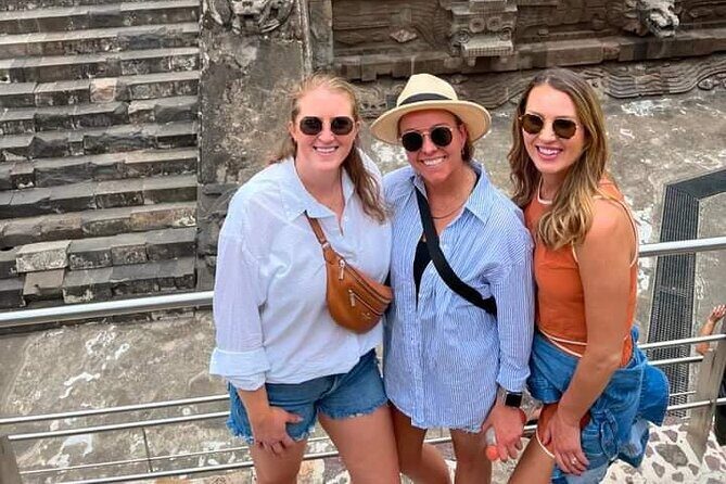 Private & Tailor Made Tour to Teotihuacan Pyramids! - Stop 3: Pyramid of the Sun, the big scale check