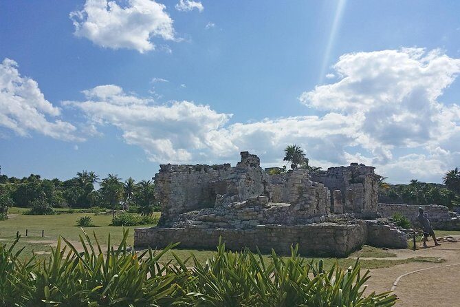 Private Tour: 2 Mayan cities in one day, Tulum and Coba - Cobá Jungle Ruins: The Tricycle Ride and the View from Up High