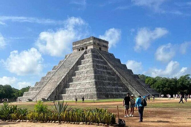 Private Tour: Chichen Itza, Cenote Oxman and Lunch in Valladolid - Private Guide, Driver, and the Little Touches That Make It Easier