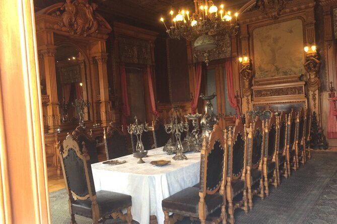 PRIVATE Tour in Chapultepec Castle and Museum of Anthropology - What to bring and how to prep so the day runs smoothly