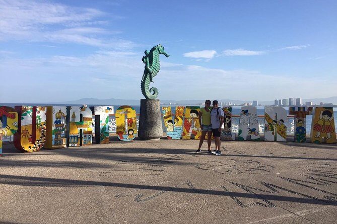 Private Tour in El Malecon Boardwalk Bike Ride - Stop 5: Faro de Matamoros lighthouse (15 minutes, then the view rewards you)