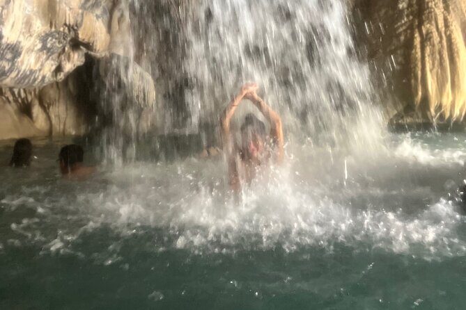 Private Tour of Tolantongo Grottoes with Transportation from CDMX - Breakfast Buffet Timing: Fuel for a Full Day in the Heat