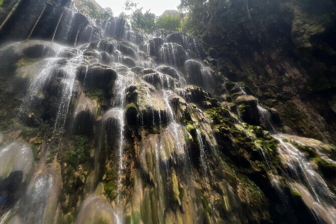 Private Tour of Tolantongo Grottoes with Transportation from CDMX - Stop 1: Pozas de Las Grutas Tolantongo Thermal Pools and the Suspension Bridge