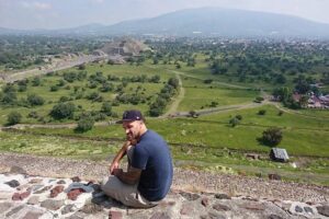 Private Tour: Teotihuacan and Guadalupe Shrine - Guadalupe Basilica: a Catholic pilgrimage stop with real atmosphere