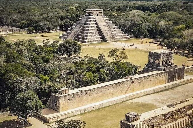 Private Tour to Chichen Itza, Cenote Oxman and Valladolid - A 6:30 am start that actually improves your day