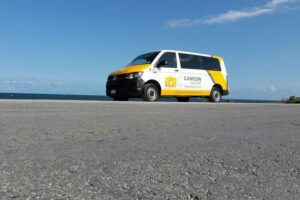 Private Transfer from Cancun Airport to Akumal - Meet-and-greet at Cancun Airport: bilingual support and fast pickup
