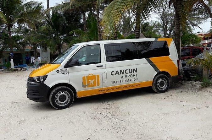 Private Transfer from Cancun Airport to Puerto Morelos - Drivers and Service Style: What You Can Expect at the Curb