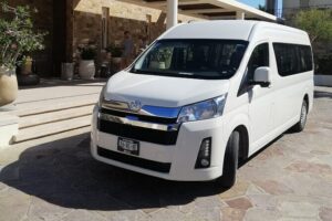 Private Transfer from Los Cabos Airport to Cabo San Lucas - Finding Your Rep Fast Outside Los Cabos International Airport