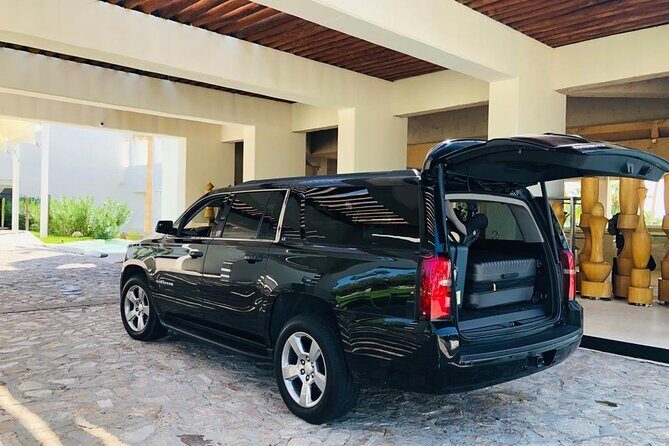 Private Transfer from Los Cabos Airport to Cabo San Lucas - Price and Value: What $210 for Up to 10 Really Means