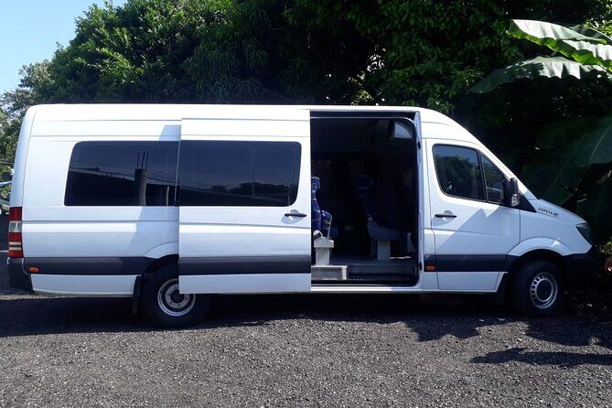 Private Transfer from Zihuatanejo Airport to Zihuatanejo - How the airport pickup really works (and how you’ll find your driver)