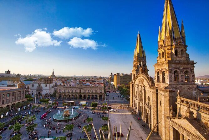 Private Transfer Guadalajara Airport GDL to Guadalajara City - What the ride feels like once you’re in the car