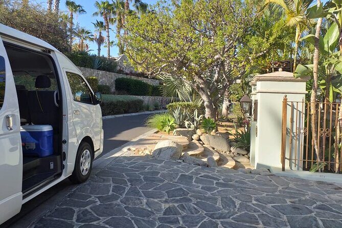 Private Transfer to Cabo San Lucas from Cabo Airport - Why a private SJD-to-Cabo ride beats the taxi shuffle