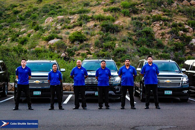 Private Transfer to Cabo San Lucas from Cabo Airport - Finding your driver at Los Cabos Airport: the Umbrella 10 reality