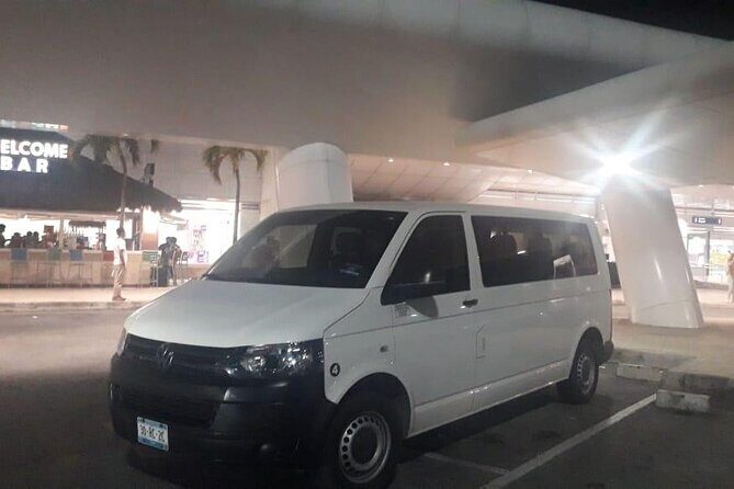 Private transportation CUN Airport-Puerto Juarez & Playa Mujeres - The Pickup Process: How You Actually Find Them