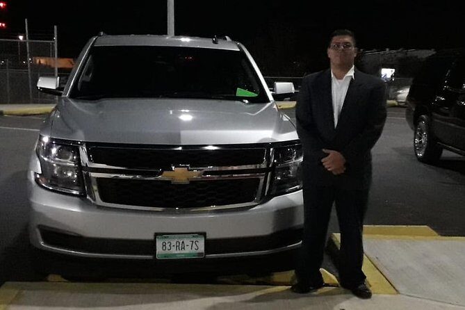 Private Transportation in cabo (Airport and City) - Price and value: $90 per group up to 10, and when it’s a smart deal