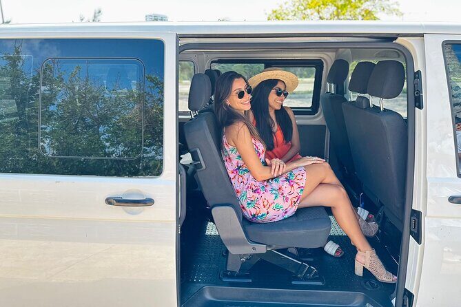 Private Transportation to/from Cancun Airport - Meeting Your Driver at Cancun Airport: Terminal 2, 3, and 4 Options