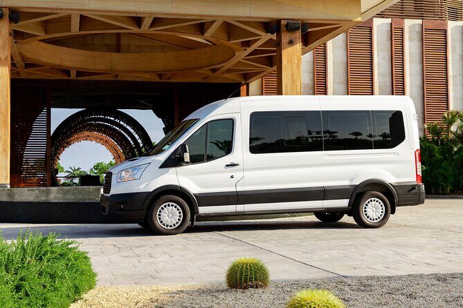 Private VAN Round-Trip from Airport to Hotel in San José del Cabo - The Ride: AC Comfort, Space, and a Private Van Experience