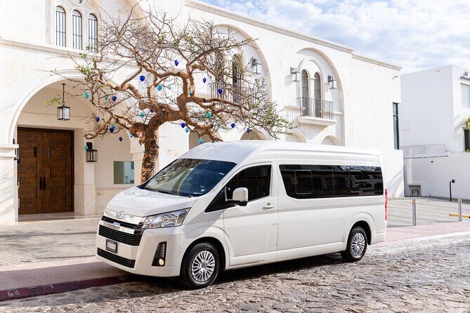 Private VAN Round-Trip from Airport to Hotels in Puerto Los Cabos - Beverages and Little Comforts That Make the Hotel Feel Closer