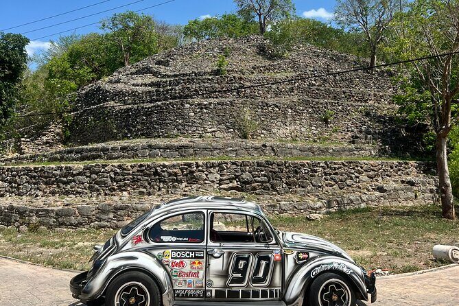 Private VW Beetle Tour to Chichen Itza, Cenote & Valladolid - Chichen Itza, guided beyond the postcard circuit