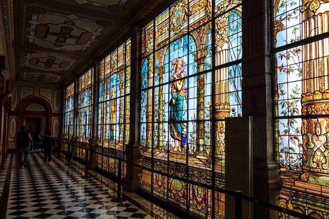Private Walking Tour Anthropology Museum & Chapultepec Castle - Chapultepec Castle: views, the Royal Castle story, and the National History Museum