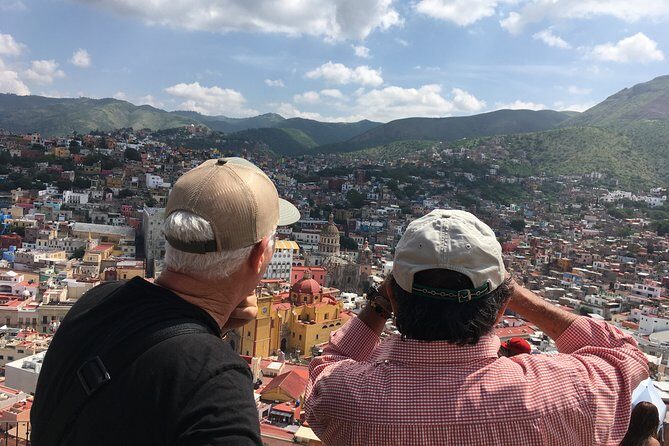 Private walking tour in Guanajuato (available from 1 person) - Stop 1: University of Guanajuato and the staircase views