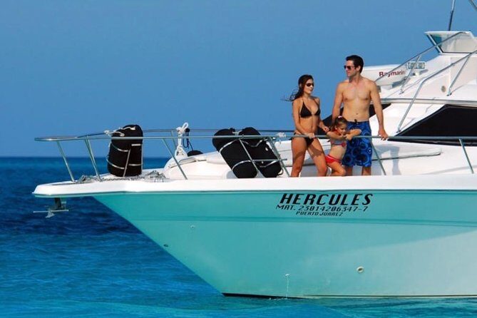 Private Yacht - 46 ft SeaRay Cancun Bay Snorkel 23P4 - From Calle Sunset Marina to open water: what to expect