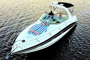 Private yacht charter for cruising & snorkeling in Cabo San Lucas - Pelican Rock Snorkeling in the Cabo San Lucas Bay Marine Park