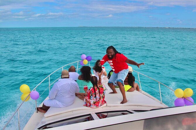 Private Yacht SeaRay 46ft Cancun 25P17 - What’s actually included onboard (and what you’ll plan for)