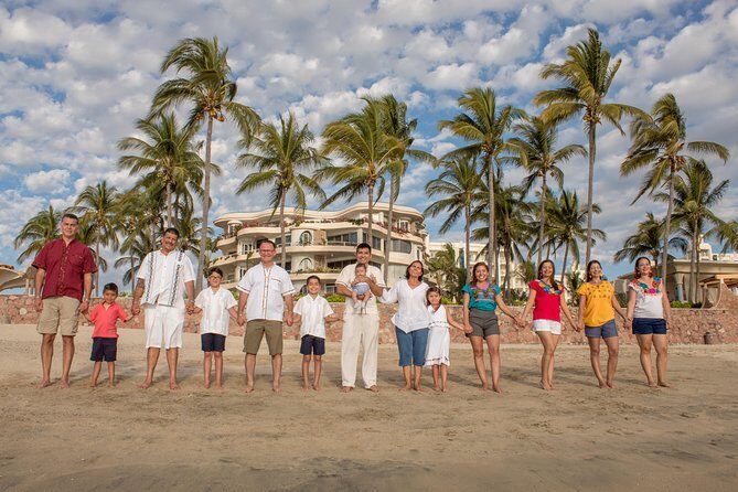 Professional photographer - Puerto Vallarta - Nuevo Vallarta, photo session - What the photographer actually does for you (and why it matters)