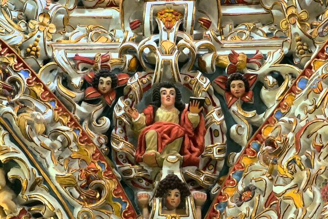 Puebla and Cholula - Biblioteca Palafoxiana: A Quiet Contrast to the Church Stops
