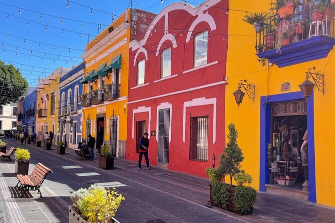 Puebla, Cholula & Tonantzintla Day Tour - The Big Picture: 9am departure, a lot of driving, and a full sightseeing hit