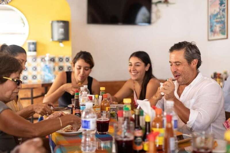 Puerta Vallarta: Seafood Lover's Food Tour - Meeting in Lazaro Cárdenas Park: how the start sets the tone