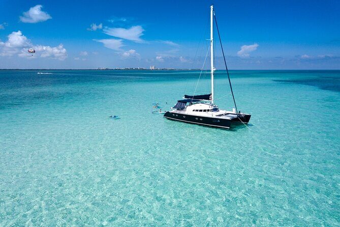 Puerto Morelos Secret Sandbar Catamaran Sail - The 4-hour rhythm on Catamaran Adelita