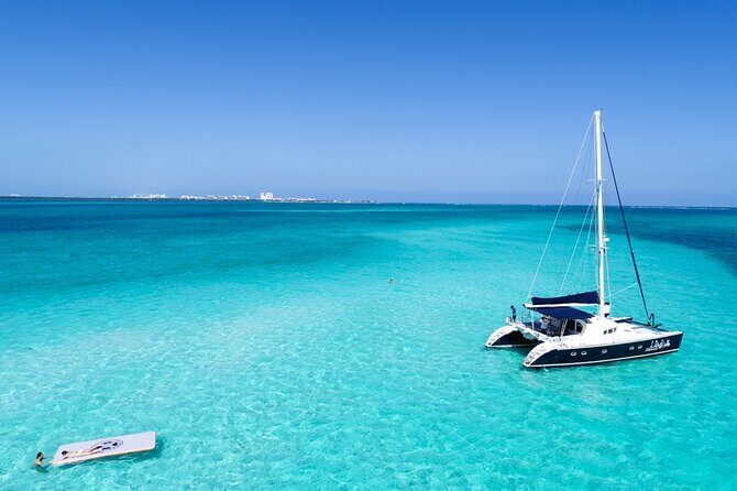 Puerto Morelos Secret Sandbar Catamaran Sail - National Reef Park cruise: what the scenery is like