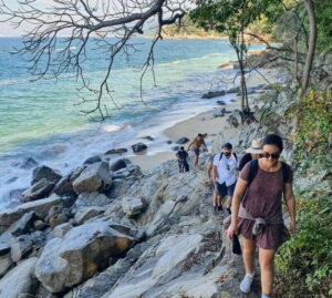 Puerto Vallarta: Full Day Hike to 6 Hidden Beaches & Snorkel - Meet-Up in Zona Romántica: Don’t Get Tricked by the Wrong Bus Stop