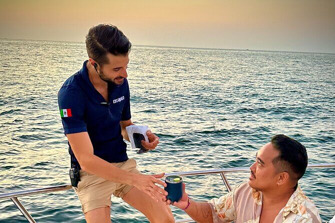 Puerto Vallarta: Gay Luxury Sunset Cruise with Premium Open Bar - Bay of Banderas sights: what you might see from the water