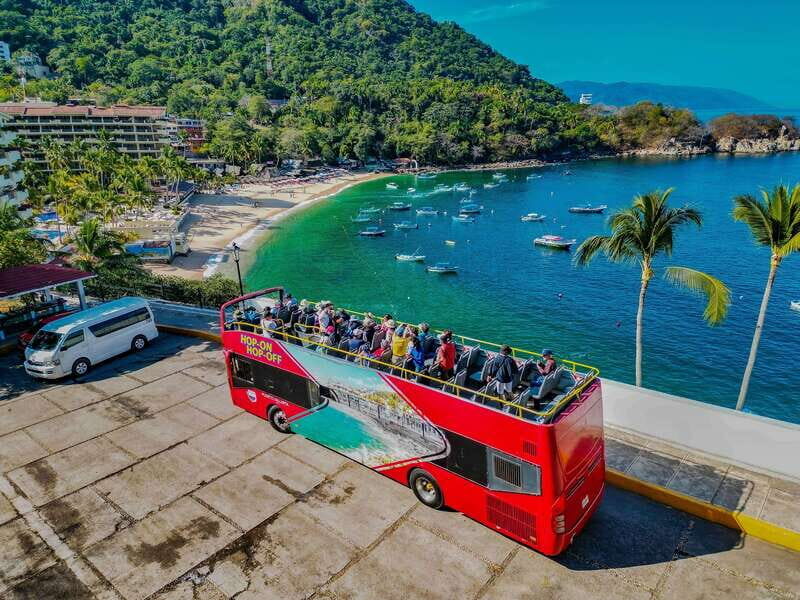 Puerto Vallarta: Hop-On-Hop-Off City Bus Tour - Where You Board: Los Arcos on Puerto Vallarta’s Malecon