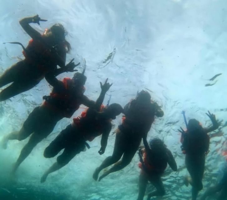 Puerto Vallarta: Los Arcos Islands Boat Tour and Snorkeling - Water temperature note: bring a wetsuit if you get cold